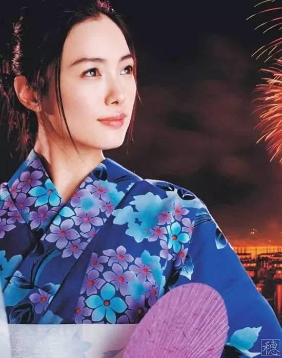 而在本片中事实和理性并没有与现实意义分开。